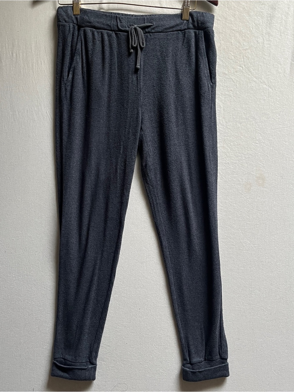 Aritzia Community Soft Knit Drawstring Cuffed Joggers S